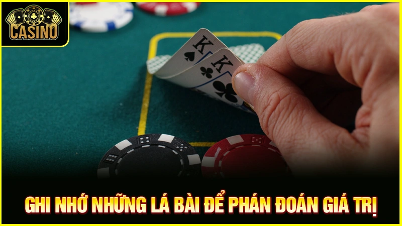 Cách đọc bài đối thủ trong phỏm | Lợi ích kỹ thuật đoán bài 13